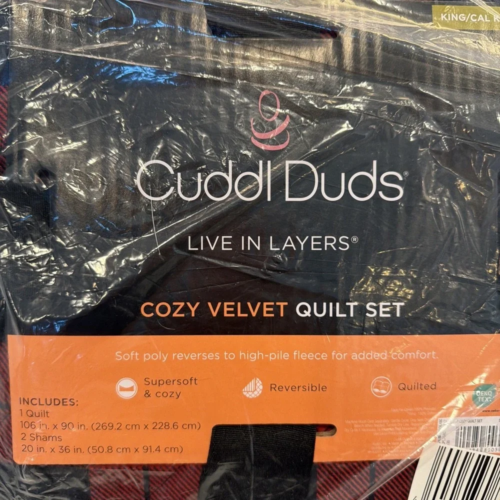 New‎ Cuddl Duds King size Cozy Soft comforter Red/Black Plaid faux fur